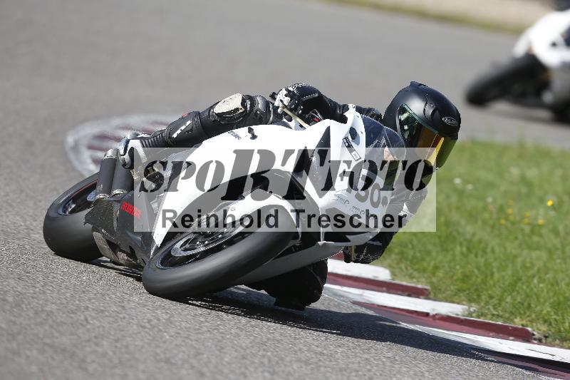 /55 20.09.2025 Speer Racing ADR/Gruppe weiß/130